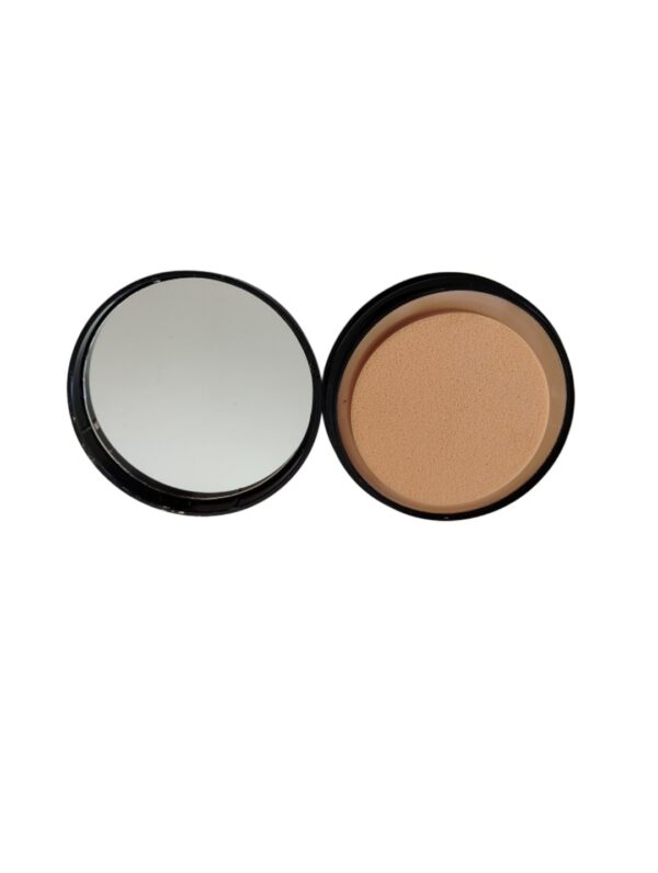 Kiss Beauty MATTE COMPACT POWDER - Image 4